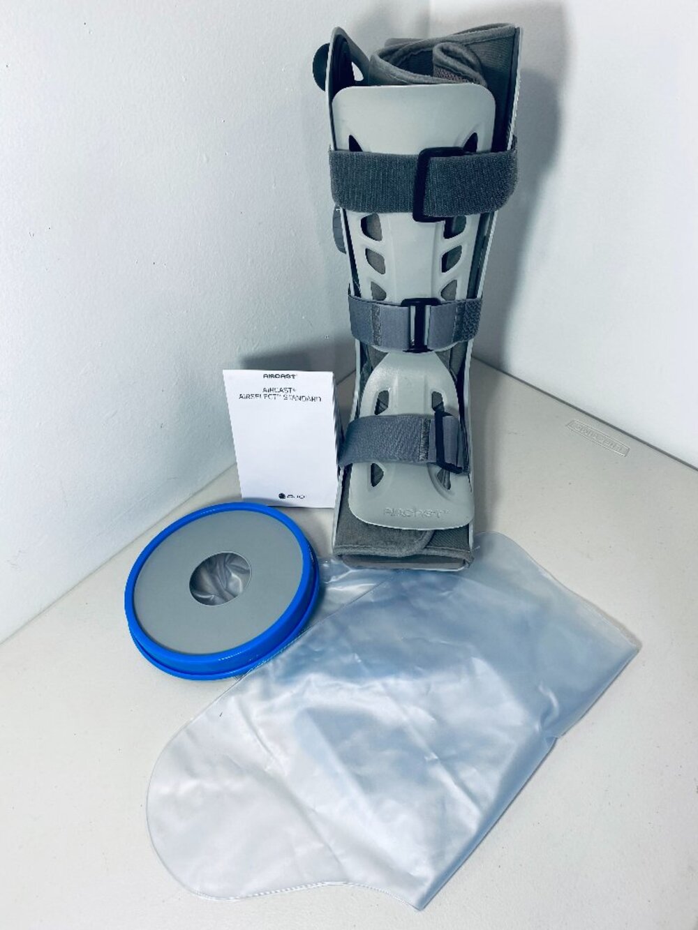2 Pcs Aircast AirSelect Standard Walking Cast + TKWC Waterproof Leg Cast Cover